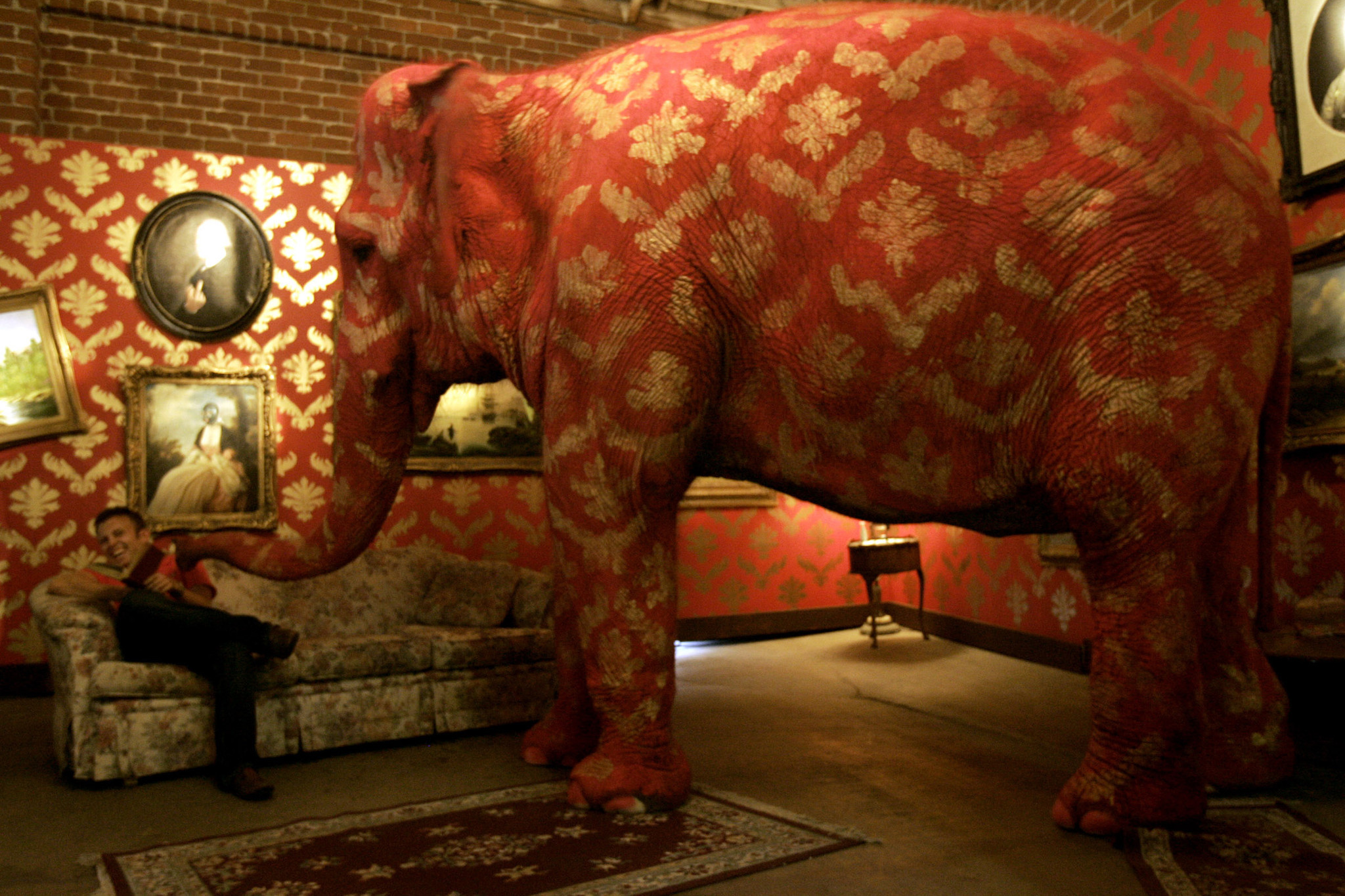 ایده هایی در باب مواجهه تئاتر و قدرت/فارس باقری