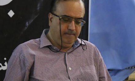 مهرداد ابروان منتقد و مدرس تئاتر درگذشت